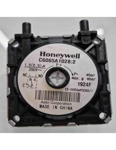 Pressostato Aria Regolabile Honeywell senza scatola 065a1028Vedi Cod. : C6065A1