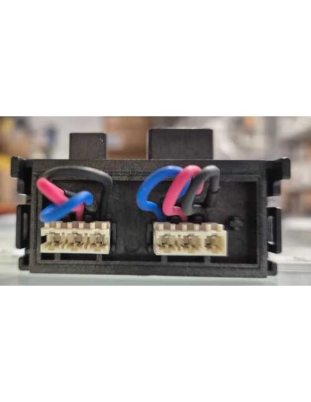 Basetta ad incastro con connessioni elettriche per circolatore Wilo Common